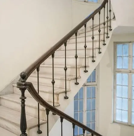 Apartment 1930's Neoclassical In The Heart Of Athen