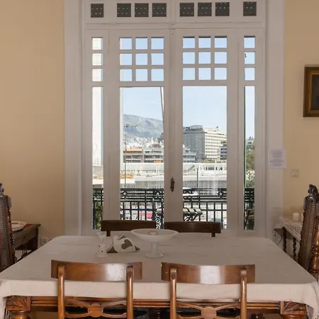 Apartment 1930's Neoclassical In The Heart Of Athen